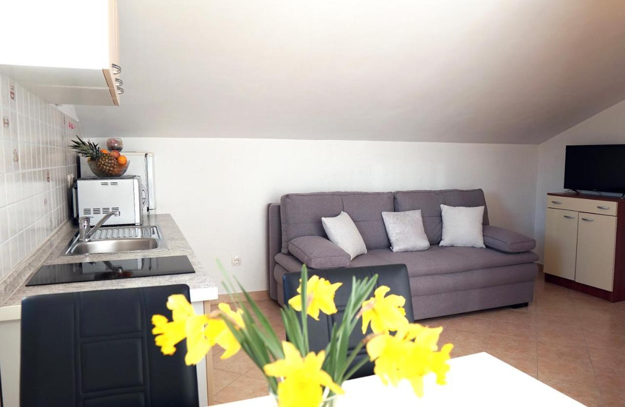Cvita Apartments Трогир Экстерьер фото